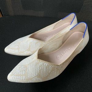 Rothy’s Lily Points